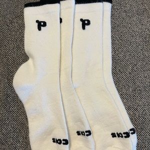 Pacas Women’s socks Small/Medium